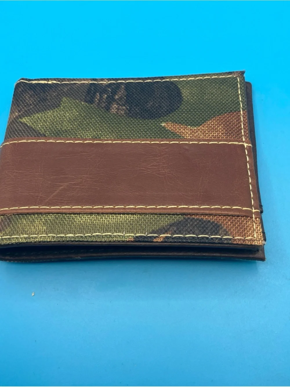 Magellan Outdoors Brown Camo Card Holder with Leather Trim